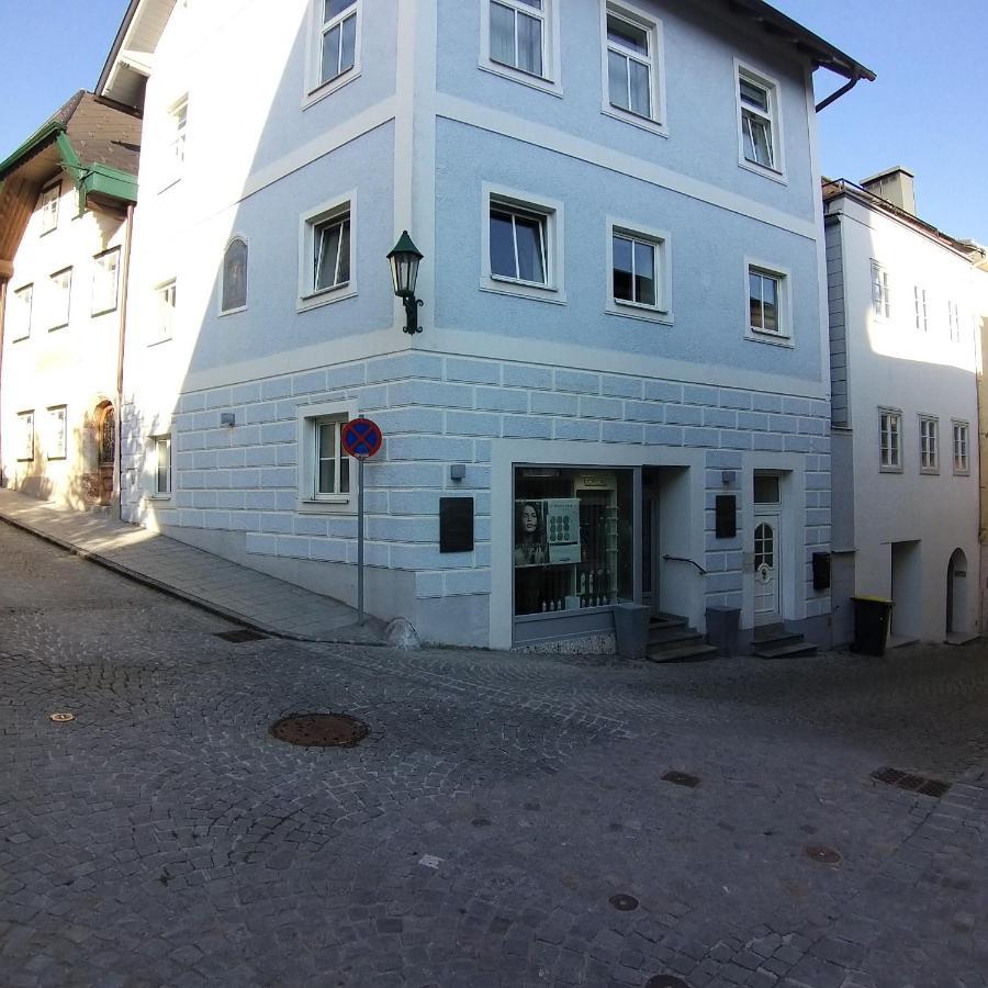 Apartment In Historic Town House Gmunden Exterior photo