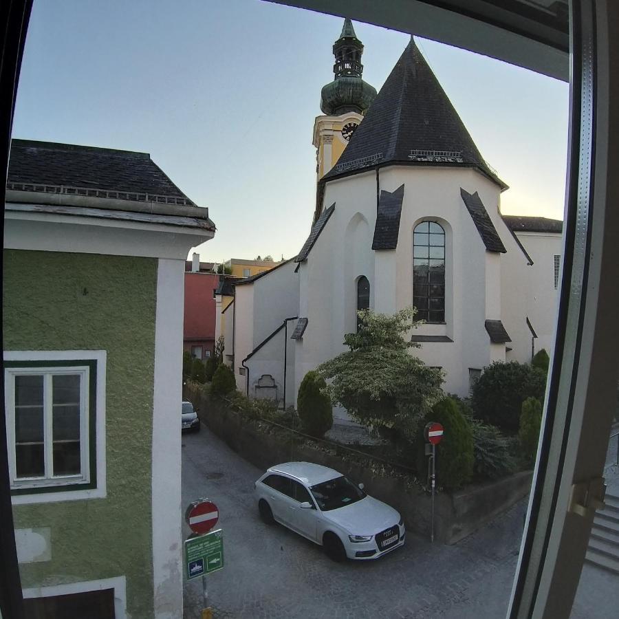 Apartment In Historic Town House Gmunden Exterior photo